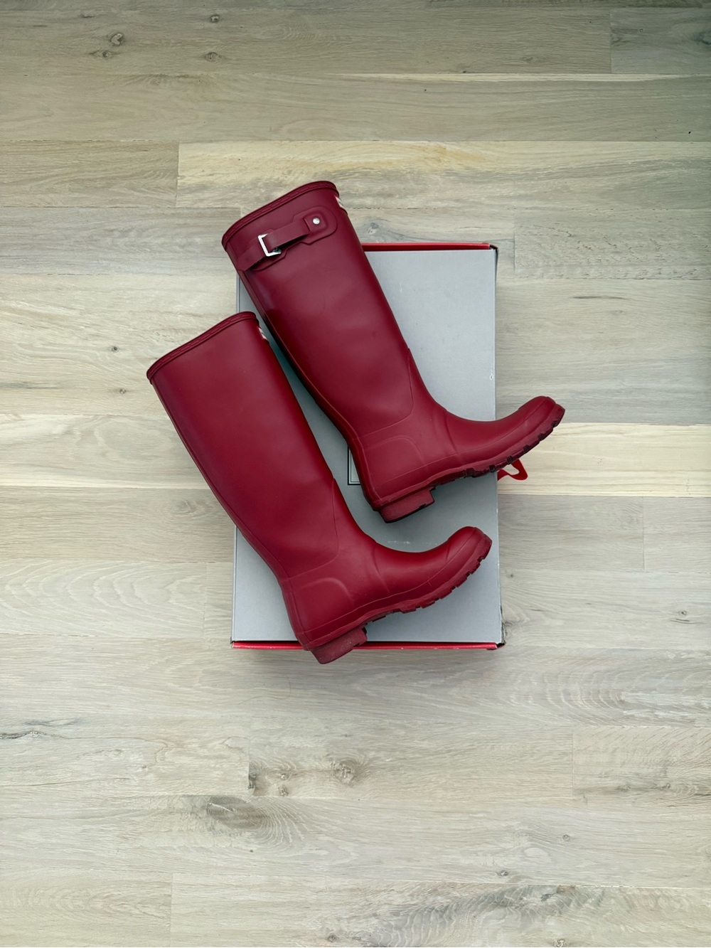 Hunter Tall Red Gloss Rain Boots - Picture 3 of 3
